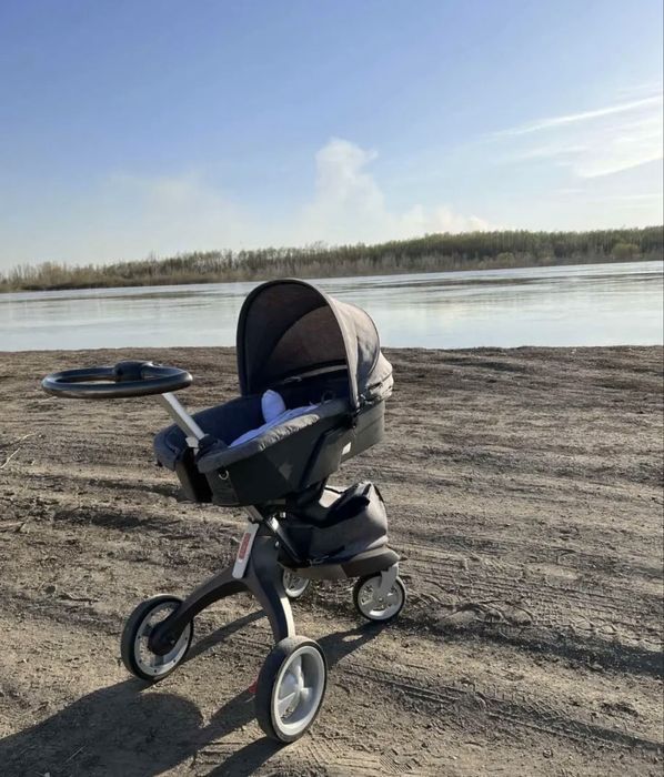 Коляска   Stokke