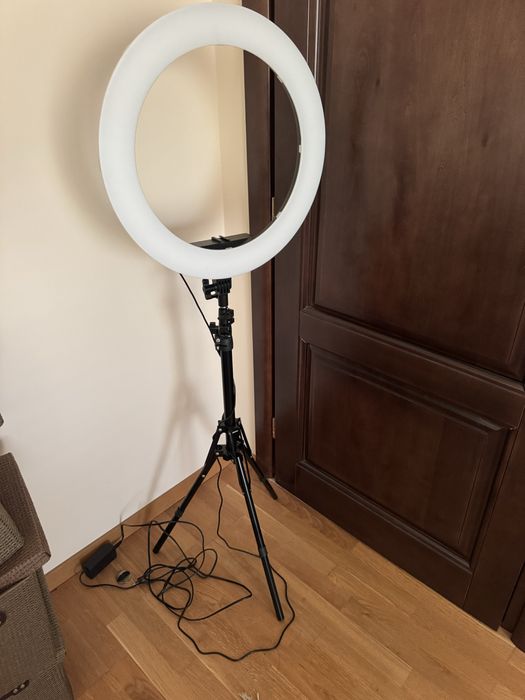 Lampa make-up, de facut poze cu reflector mare 60 cm