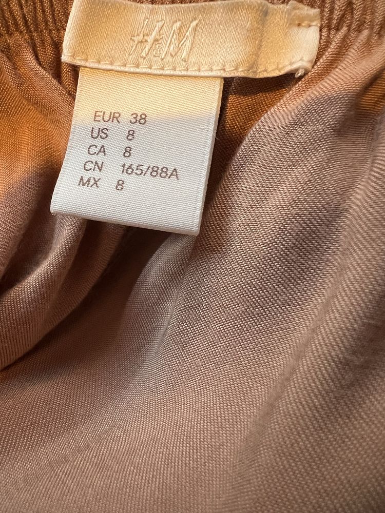 Сатенена лятна рокля на H&M , размер М