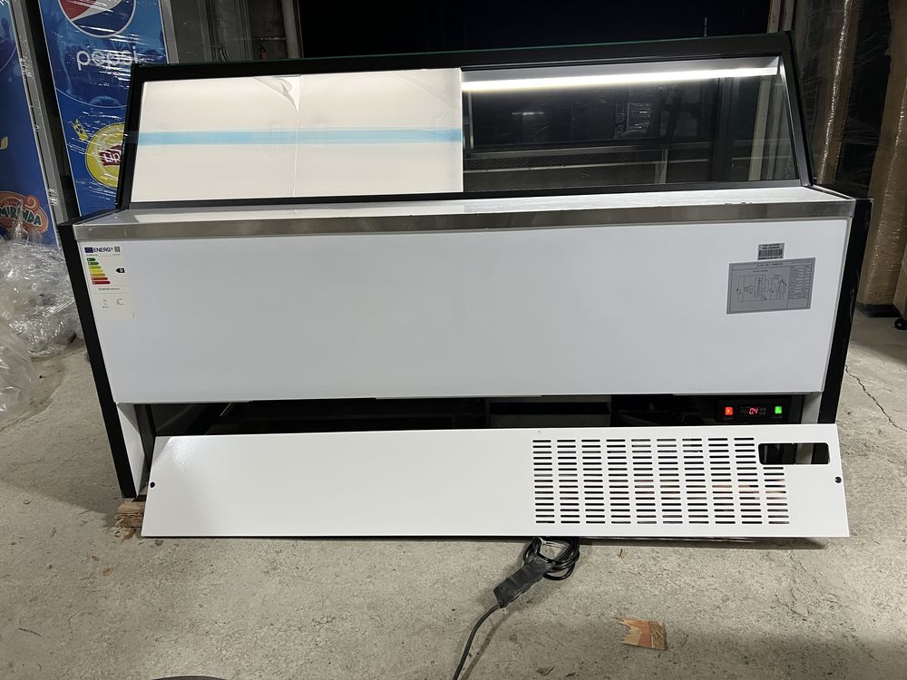 Vitrina frigorifica orizontala asistata/INOX/Usor ventilata/NOU