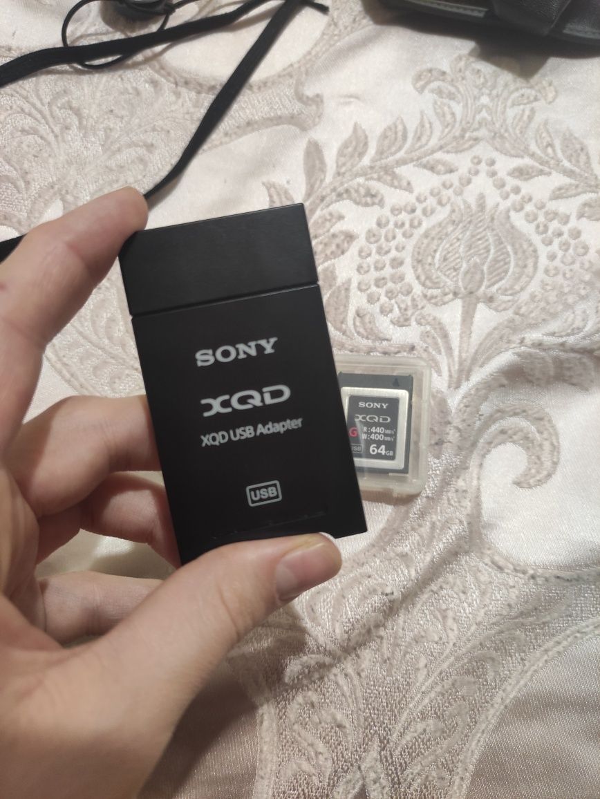 Sony  xqd usb adapter