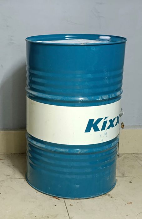 Продам масло полусинтетическое