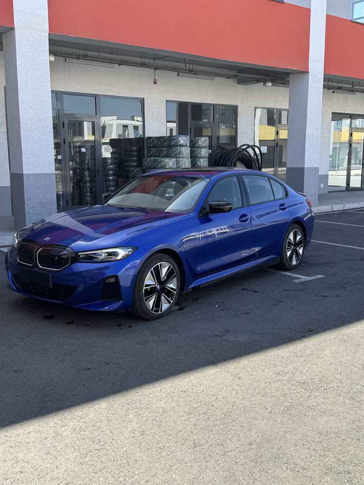 Bmw i3 40L night sport 7min yurgan 2024-Yil kraska tozza