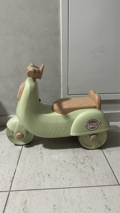 Продам детский скутер