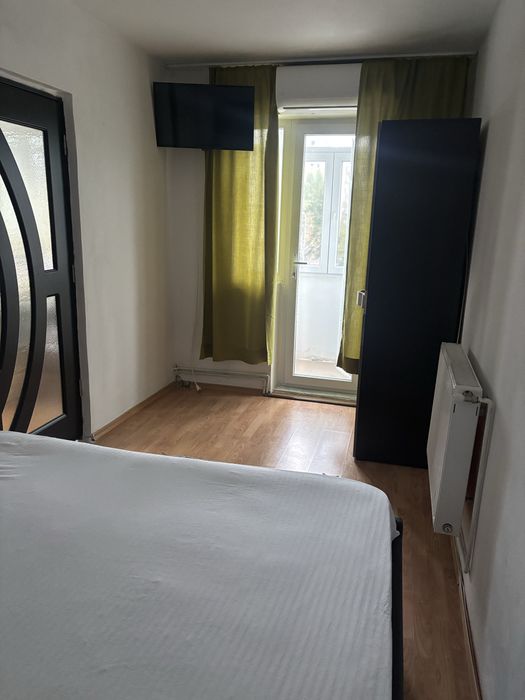 Apartament Nedecomandat