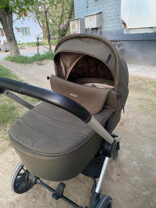 Коляска 3 в 1 (темно-зеленого цвета, хаки)