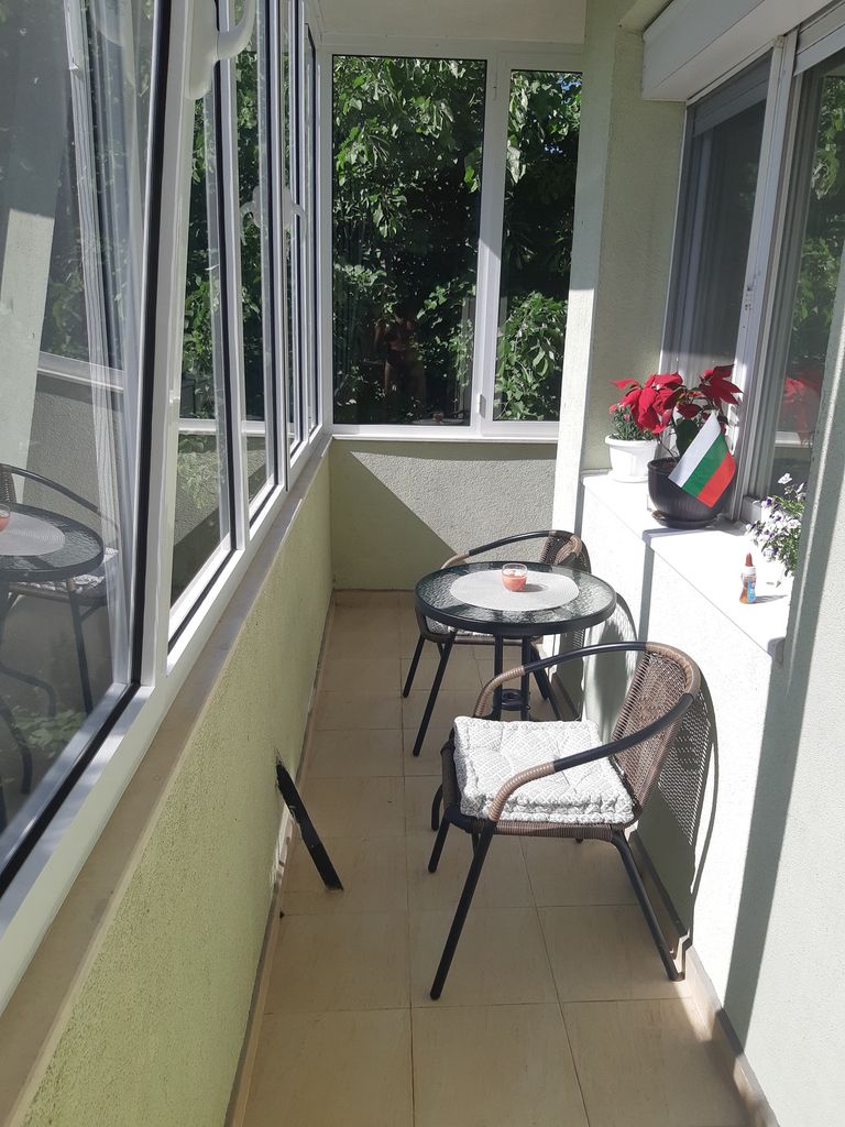 Продава се Тристаен апартамент в Хасково, Дружба 1 - 130 кв.м за 1500 €/кв.м - Снимка #12