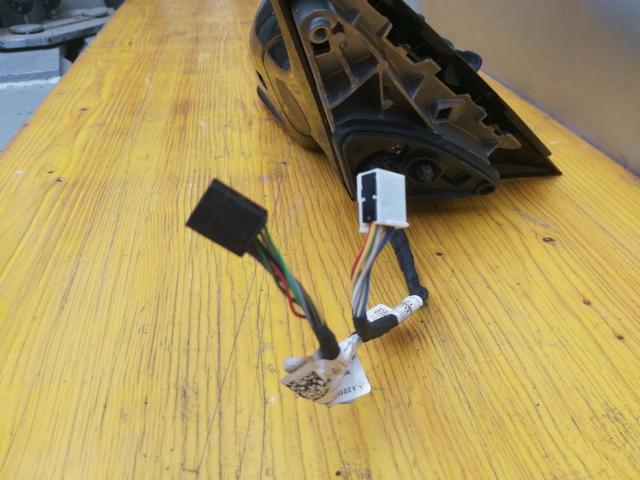 Огледало мерцедес W213  Mercedes W213