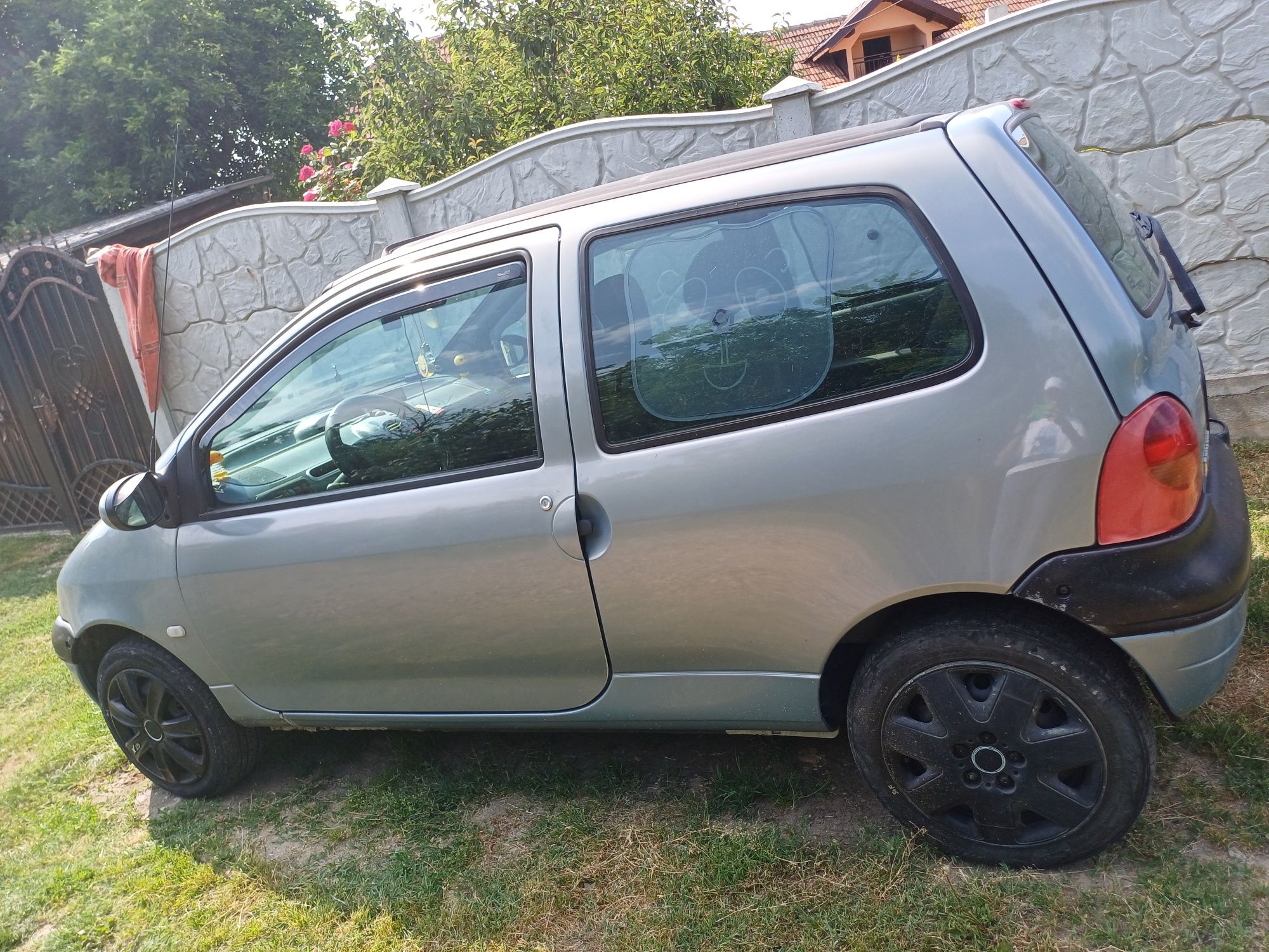 Vând Renault twingo 1!!