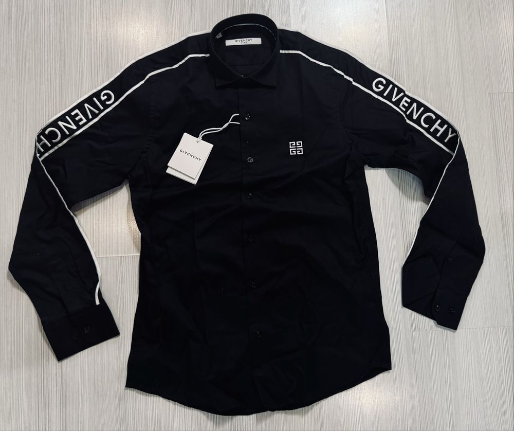 Мъжки ризи Givenchy и Gucci размери S / M
