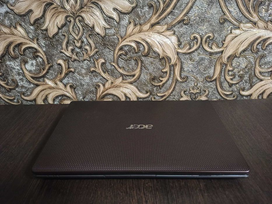 Продам ноутбук Acer ( 2 Core / 6 GB / 120 GB SSD )
