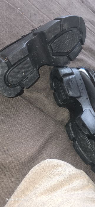 Дамски обувки като нови