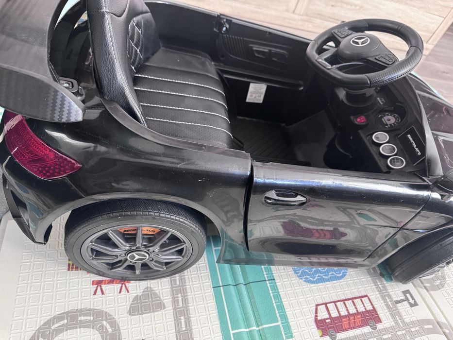 Masinuta copii mercedes Amg