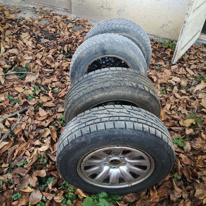 215 65 r16 + jante otel 5x114,3 pe 16