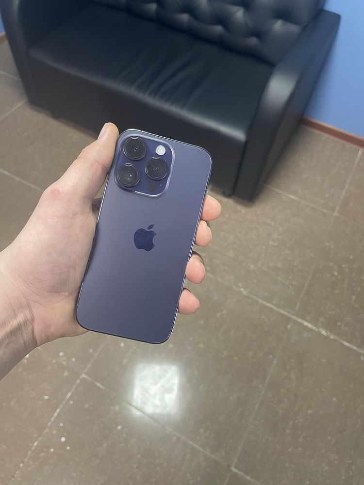 Продам iPhone 14 Pro