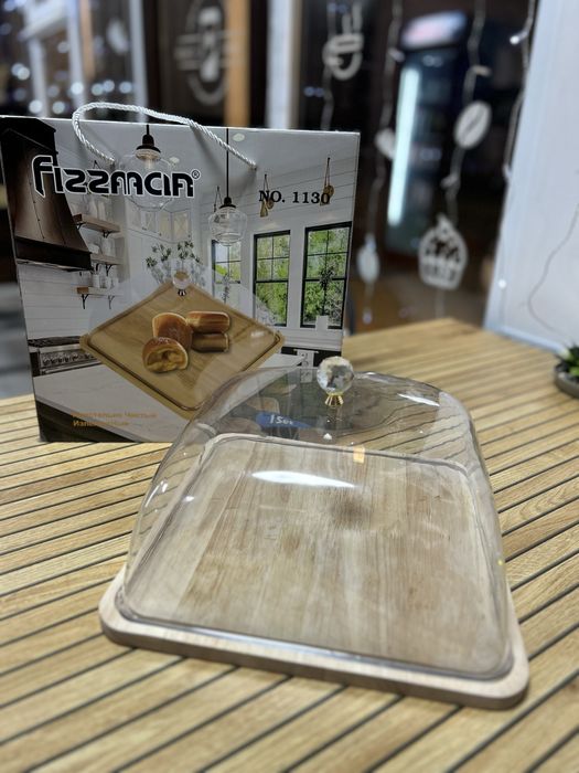 Посуда для десертов и булочек с прозрачной крышкой