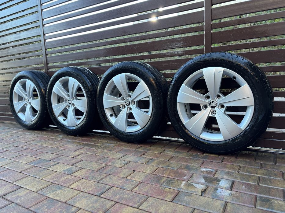 Jante Aluminiu vw Skoda Superb3 R17/215/55 • ET 41 • 6,5 J • 5x112