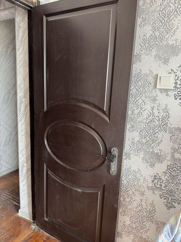 Продаются Б/У двери