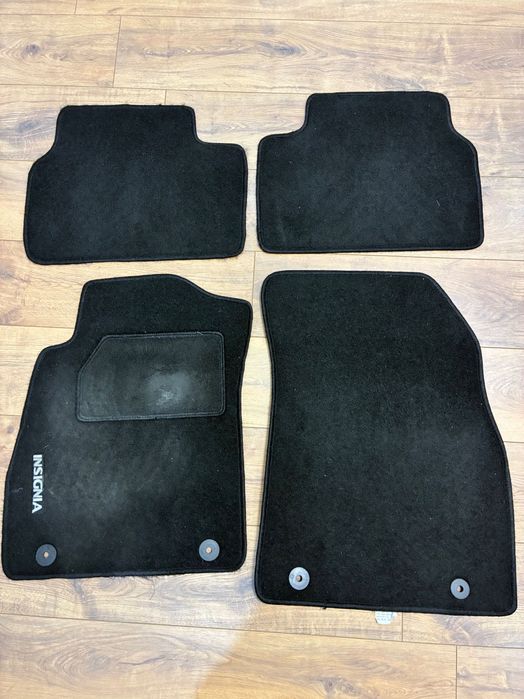 Стелки Инсигния 2009-2013 г.