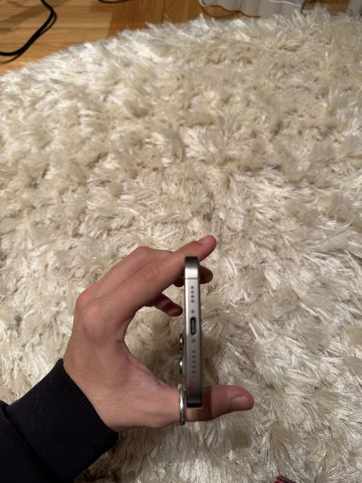 Iphone 16 pro max 256 gb natural titanium