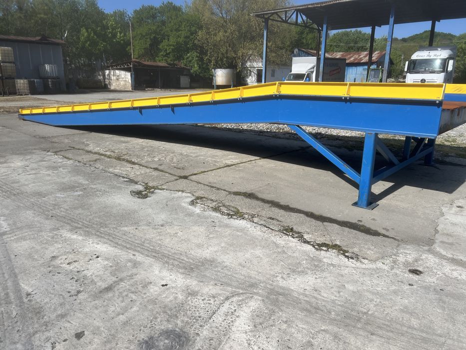 Vand rampa auto descarcare marfa