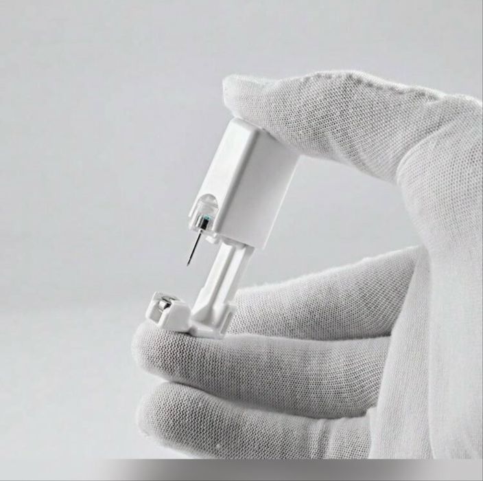 Cercei Pierce/ dispozitiv steril cu bijuterie