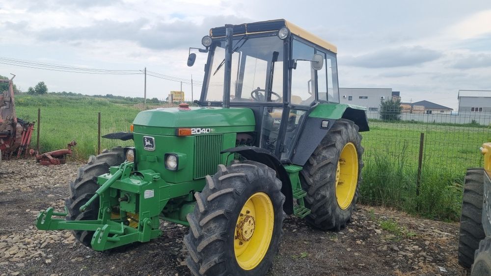 Tractor John Deere 1640  , fiat 415