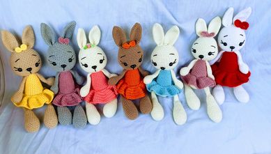 Плетени играчки - зайчета