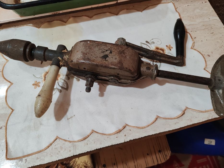 Bormașină de mana