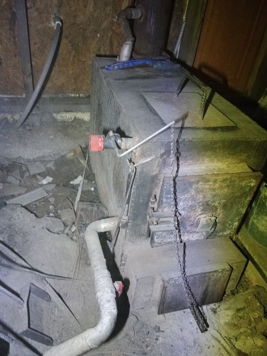 Котёл  твердотопливный