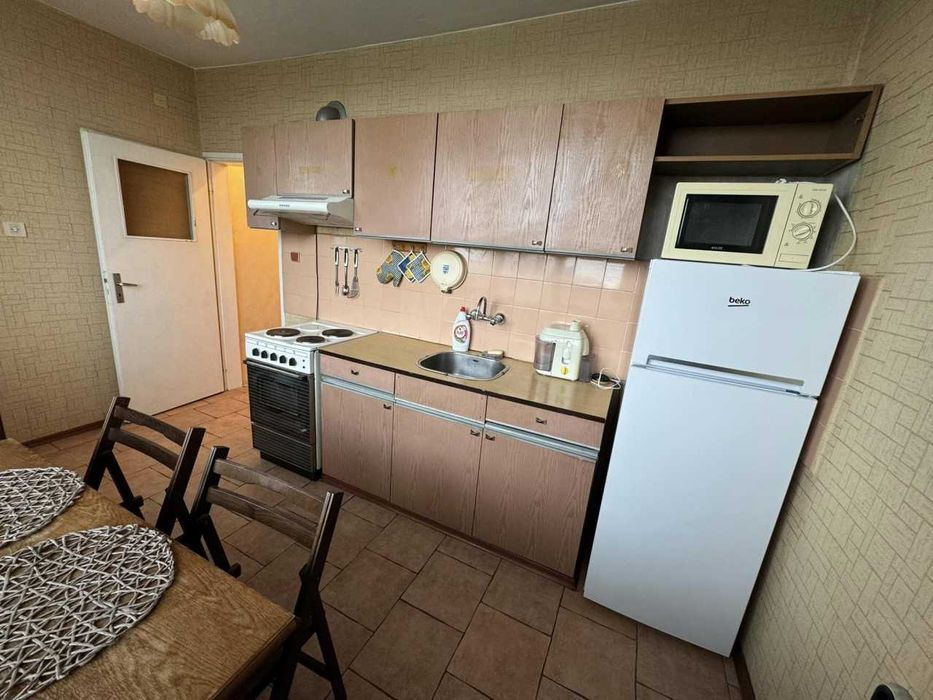 Двустаен апартамент в Каменица 2