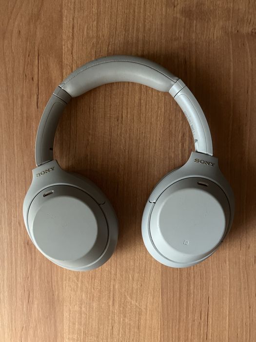 Продам только при встрече Sony wh-1000xm4