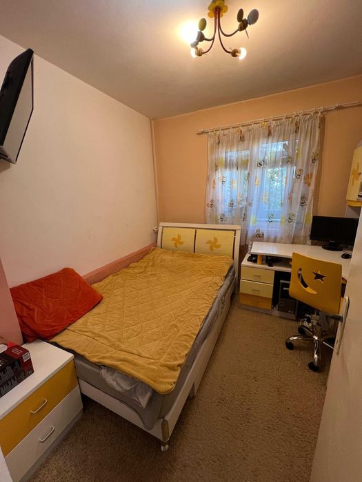 Apartament 2 camere Decomandat,Consul