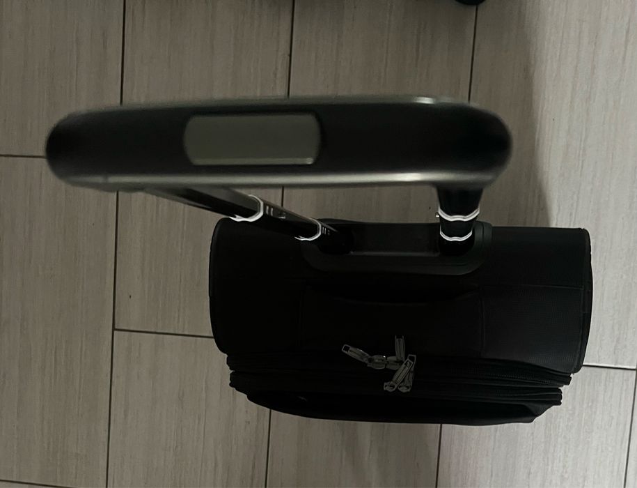Vand troller de cabina. Cabin crew.