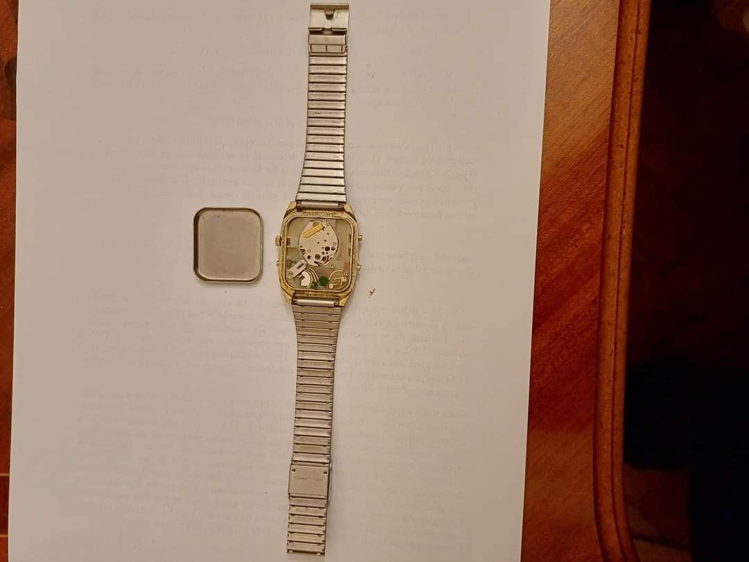 Ceas de mana mai vechi original "LUI" /  lungime bratara: 21,50 cm