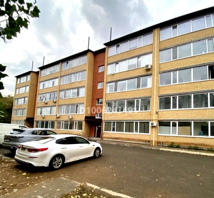 Продажа 1 конм.кв. мкр Строитель 39/3