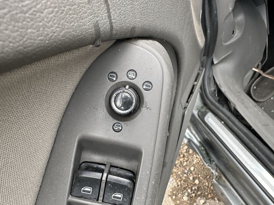 Огледало/Огледала за Ауди А4 B8 2007-ел.прибиране!!!