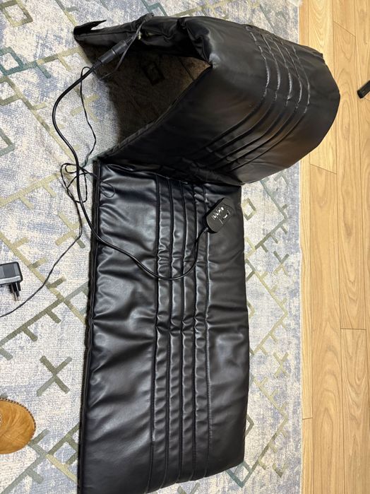 Масажна постелка, масазьор