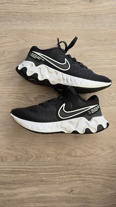 Nike маратонки 35,5 номер