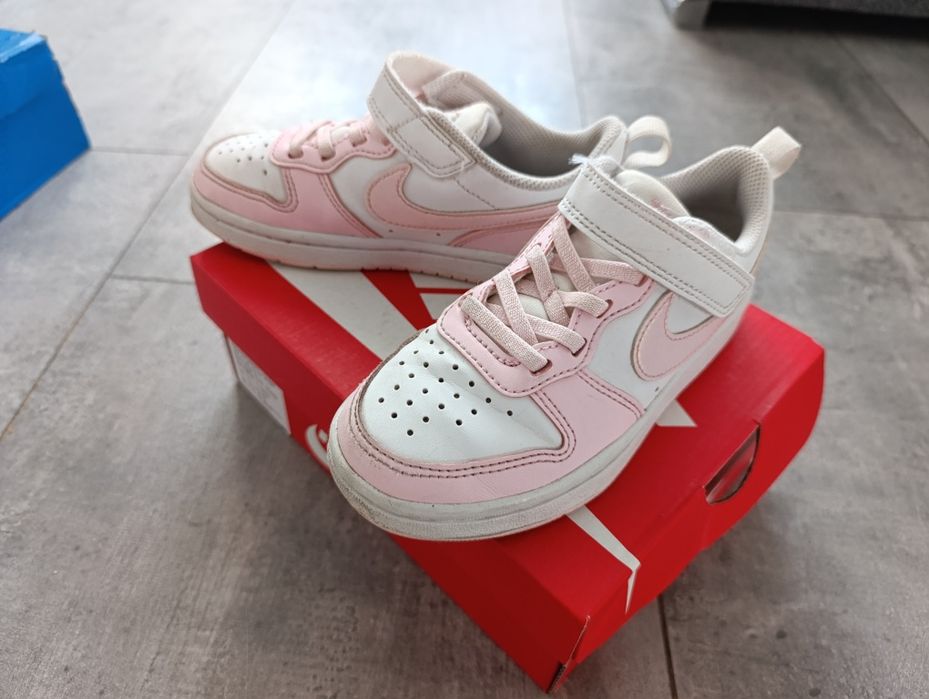 Маратонки за момиче Nike 28 н-р