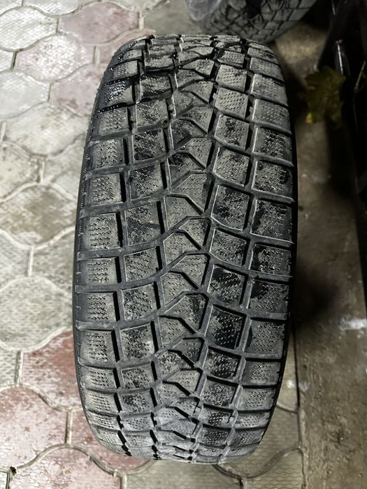Продается зимние шины