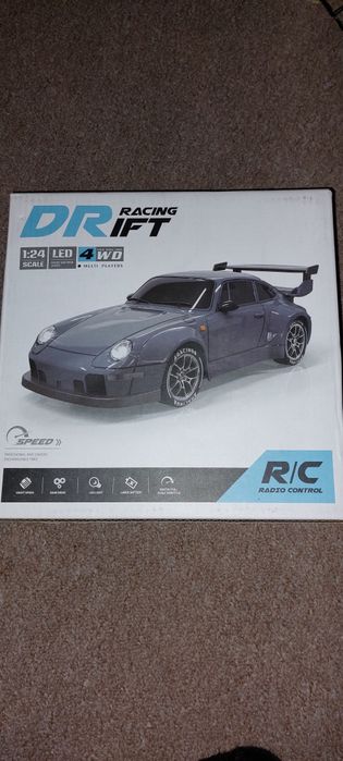 Mașinuța drift cu telecomanda