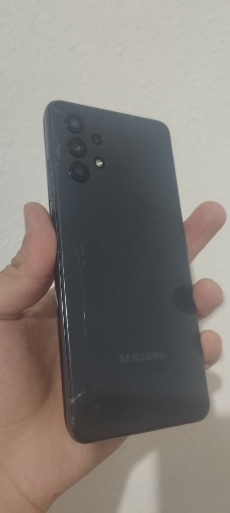 Samsung a32 4/64