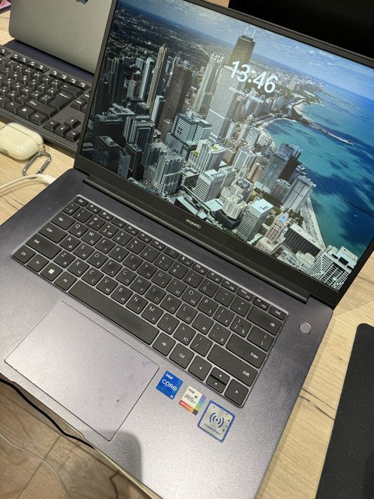 Huawei matebook D15