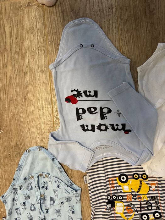 5 бр. Бебешки бодита, 68