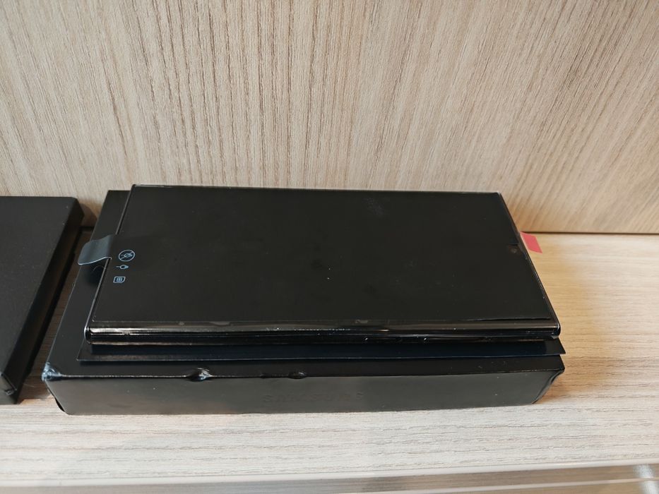 Samsung S23 Ultra 512GB Nou 0 cicluri