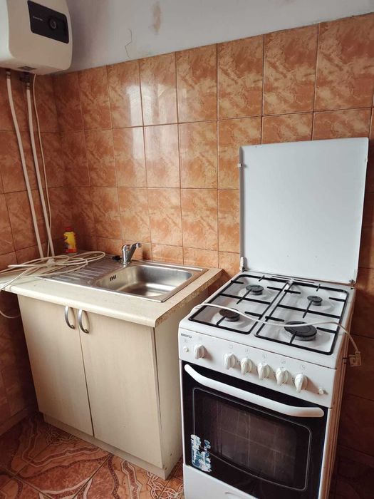 VAND Apartament 3 camere , Sulina