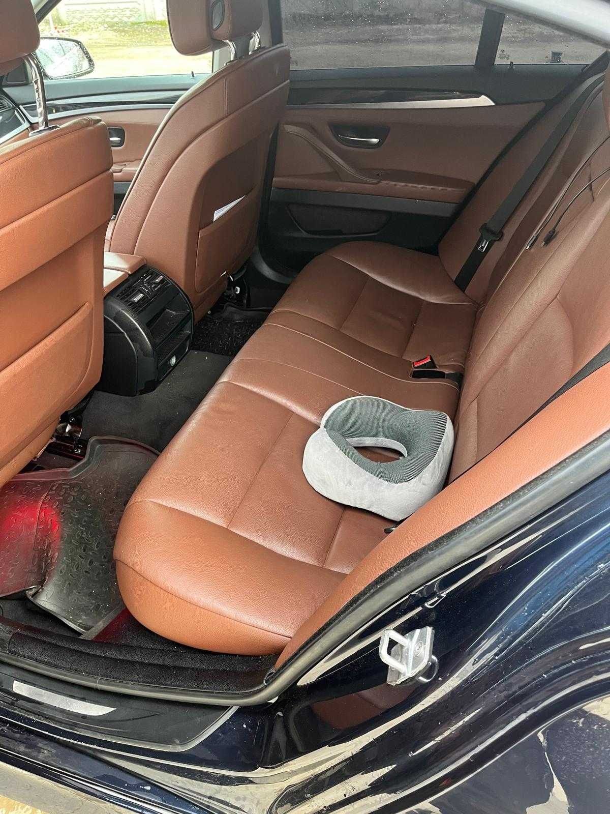 BMW seria 520,  2013t