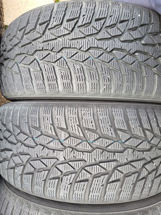 4бр 225/45/17 гумите са много запазени