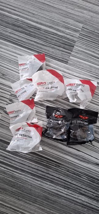 Plintă nouă cu accesorii Dedeman